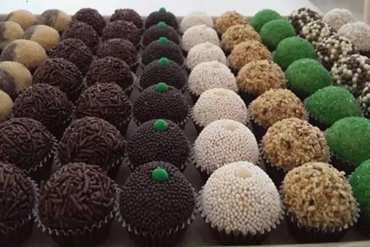 Receita de Brigadeiro Gourmet veja essas 6 Receitas