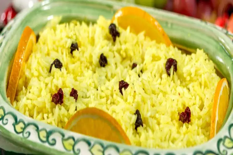 Receita de Arroz de laranja e passas