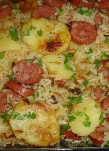 Receita de Arroz de Panela de Pressão Completo