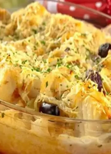 Receita de Bacalhau gratinado com creme de mandioca
