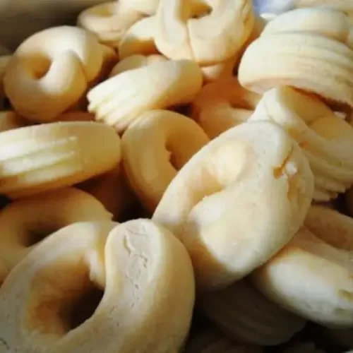 Biscoito de queijo Minas