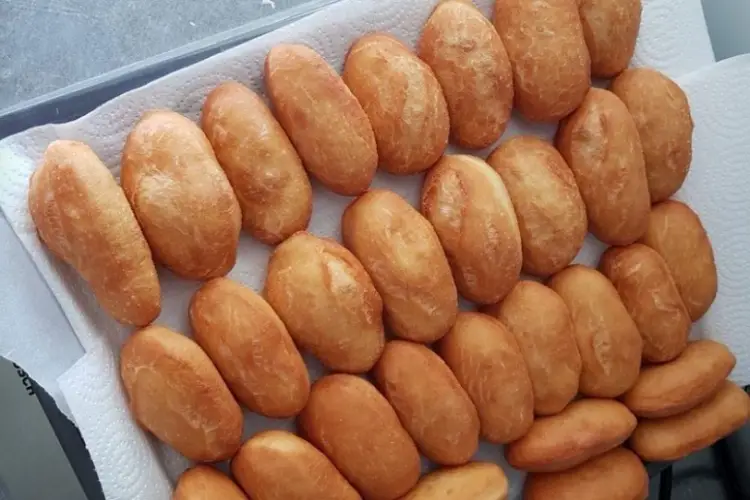 Receita de Bolinho Bico de Cegonha