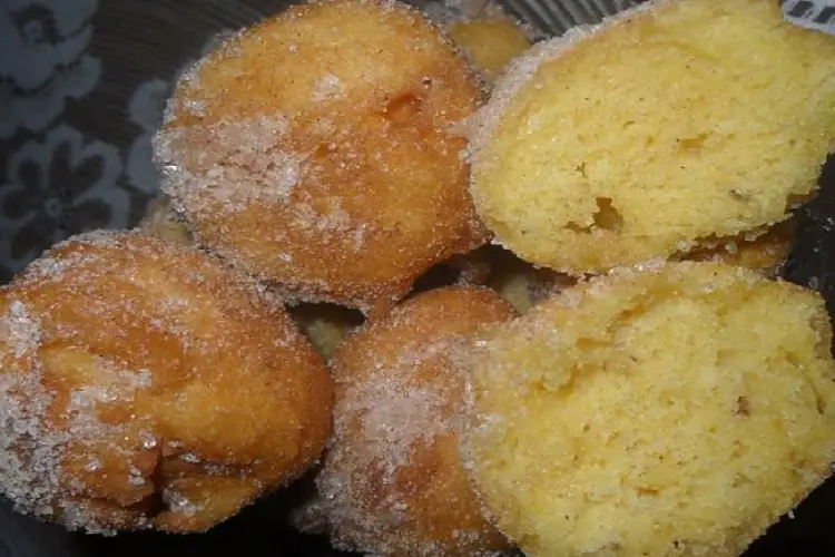 Receita de Bolinho de Fubá