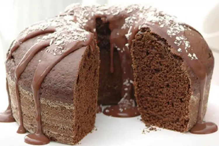 Receita de Bolo de Alfarroba e Chocolate