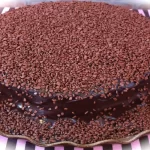 Bolo de Brigadeiro de Chocolate