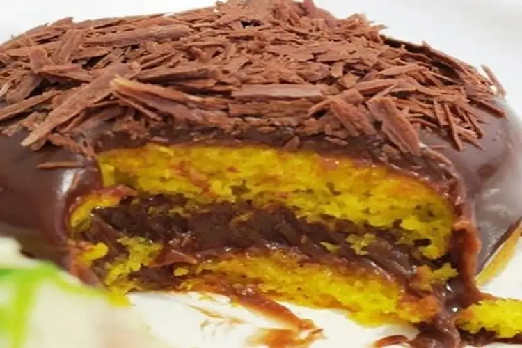 Receita de Bolo de Cenoura com Cobertura de Nutella