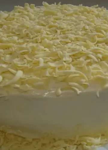 Bolo de Chocolate Branco