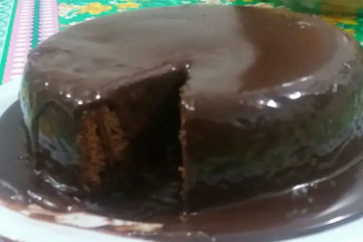 Receita de Bolo de Chocolate na Panela de Arroz