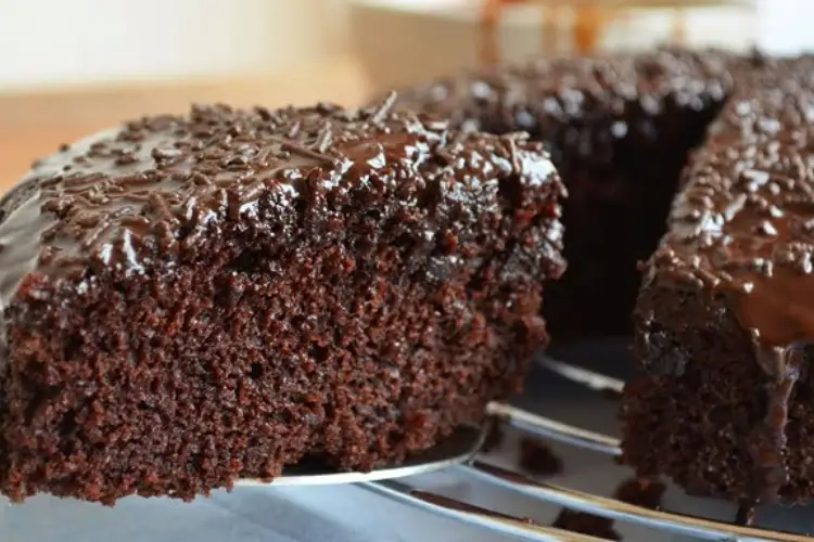 Bolo de Receita de Bolo de Chocolate sem Ovos e sem Lactose