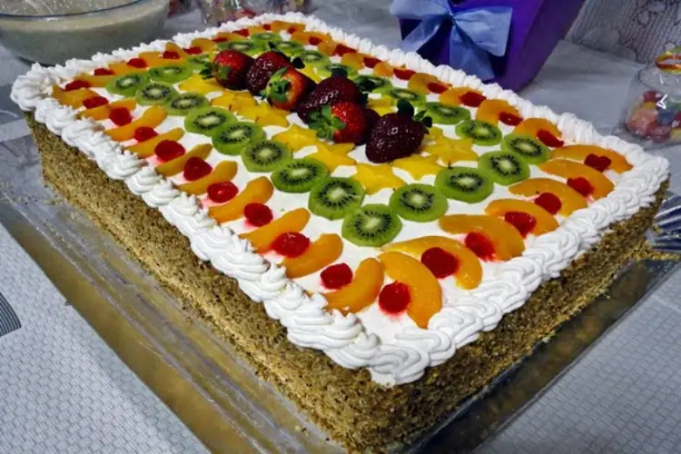 Receita de Bolo de Frutas