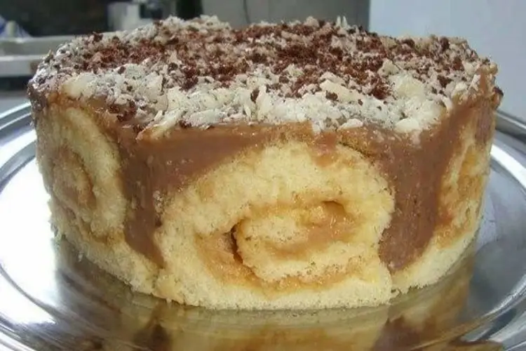 Bolo de Rocambole