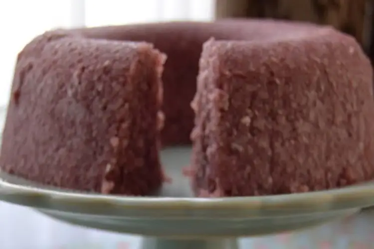 Receita de Bolo de Tapioca com Suco de Uva Não Vai ao Forno