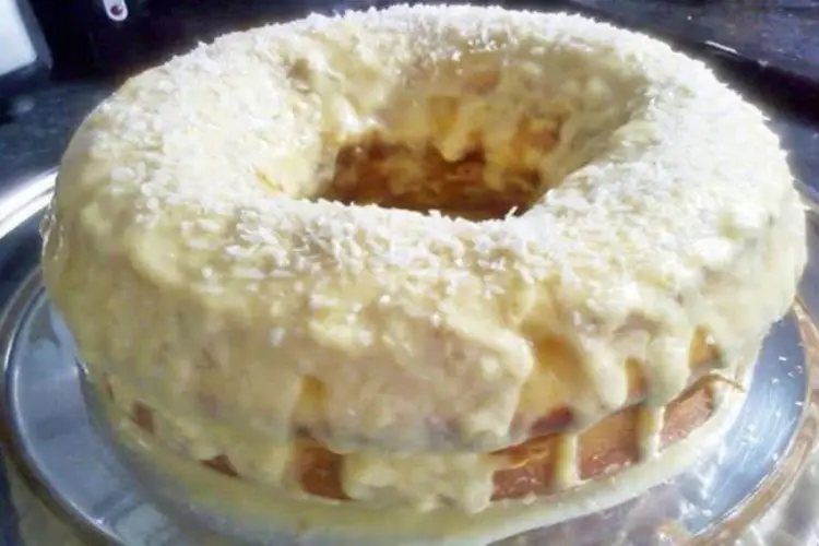 Receita de Bolo de laranja com cobertura de laranja