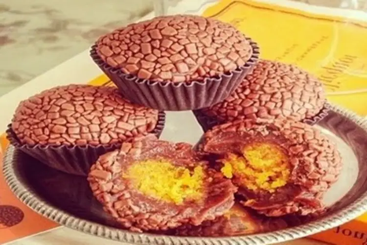 Receita de Brigadeiro de Bolo de Cenoura