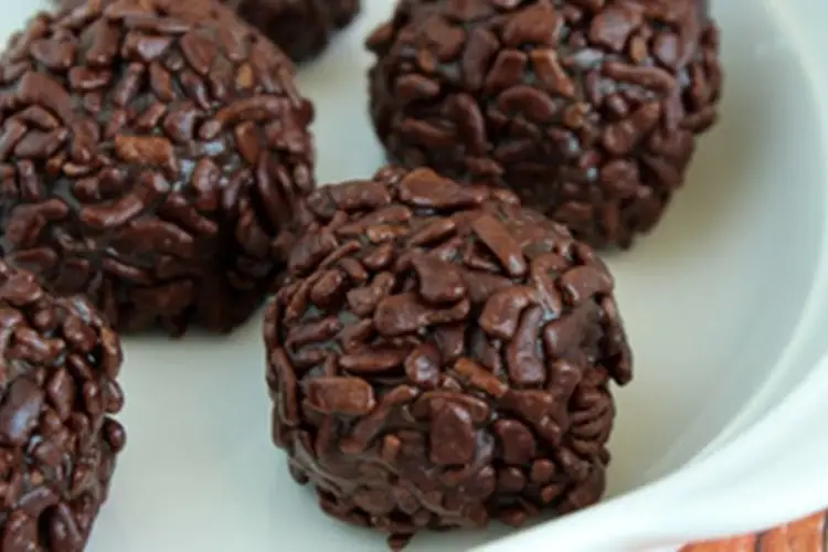 Receita de Brigadeiros de Nozes