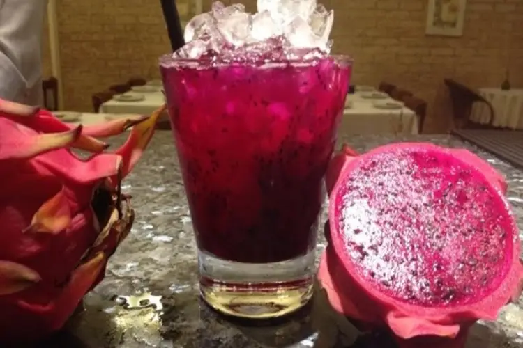 Receita de Caipirinha de Pitaya Dragon Fruit