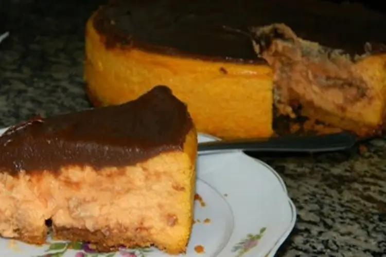 Receita de Cheesecake de Chocolate com Cenoura