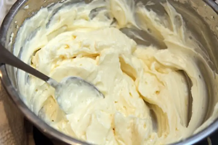 Receita de Cobertura Cream Cheese para Bolos