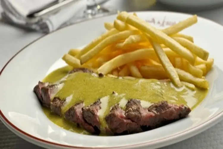 Receita de Entrecôte com molho sherry shallot ou batata rústica ao molho de mostarda