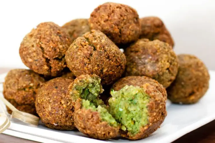 Receita de Falafel (Bolinhos de Grão-de-Bico)