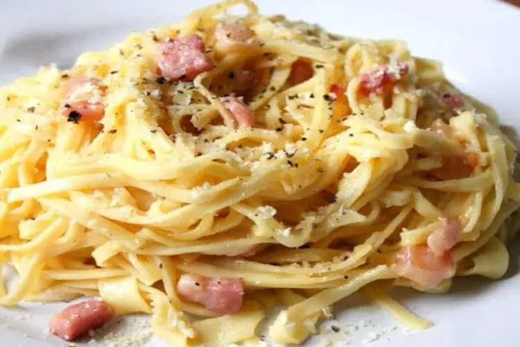 Fettuccine alla Carbonara