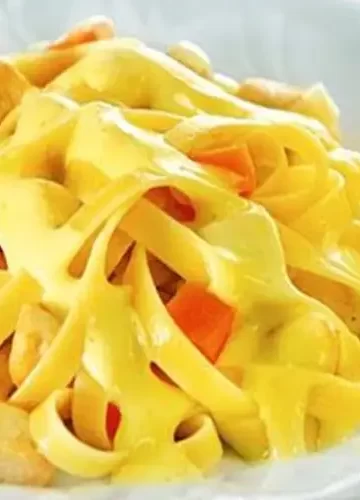 Receita de Fettuccine com Creme de Pequi