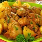 Frango com Molho e Batata