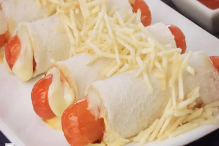 Receita de Hot dog enrolado no pão de forma