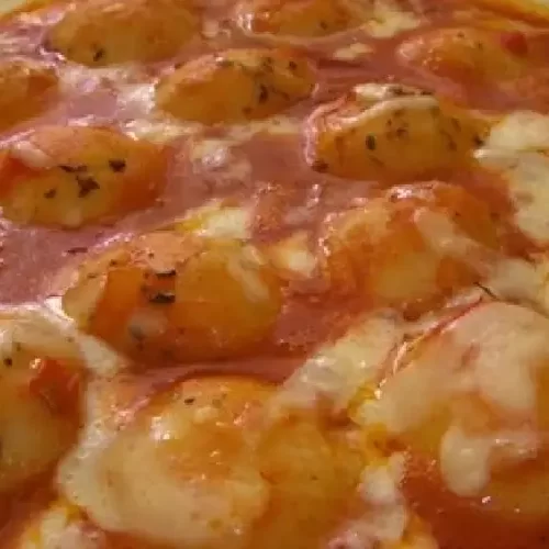 Nhoque Recheado com Frango e Catupiry