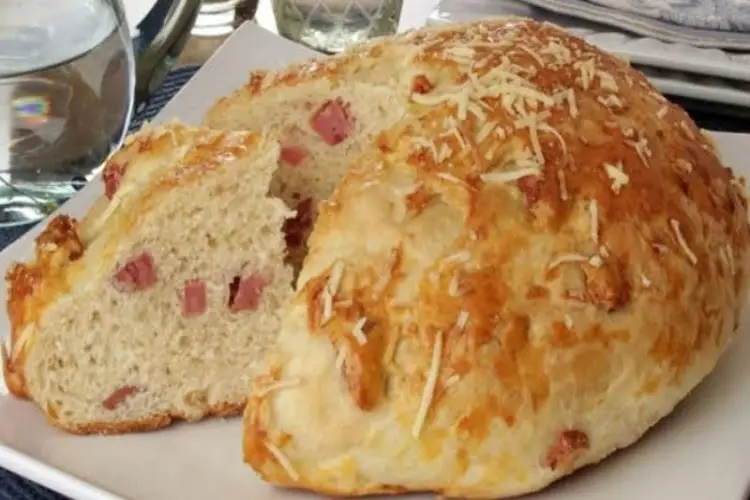 Receita de Pão com Linguiça na Airfryer