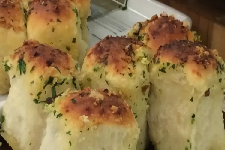 Receita de Pão de Bolinha de alho