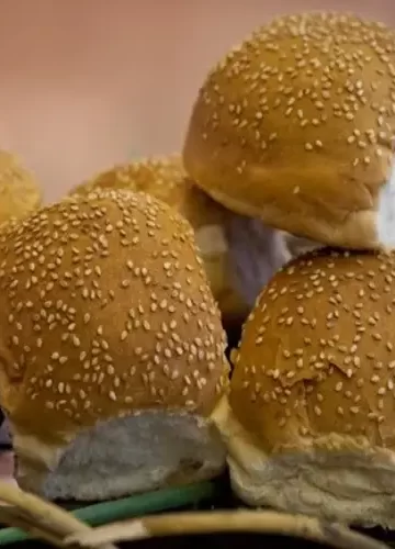 Pão de hambúrguer com gergelim