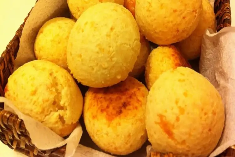 Receita de Pão de queijo com cenoura