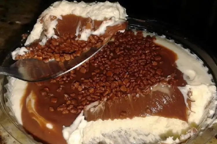 Receita de Pavê de Leite Ninho com Chocolate