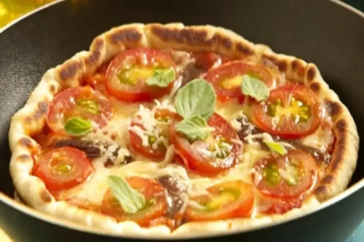 Receita de Pizza de Frigideira Pronta