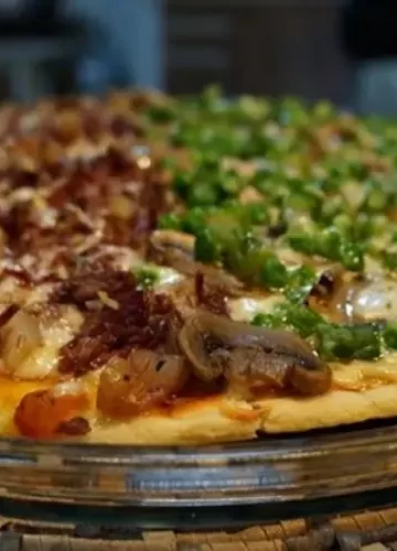 Receita de Pizza de carne de sol com pinhão Cogumelos