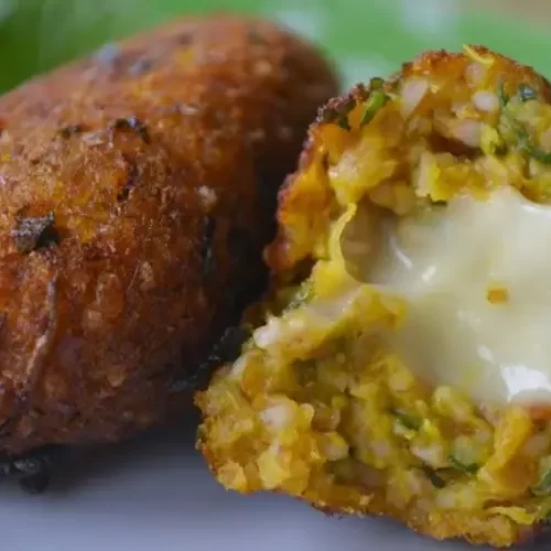 Quibe de abóbora com queijo