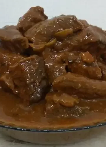 Carne Cozida na Cerveja de Panela de pressão