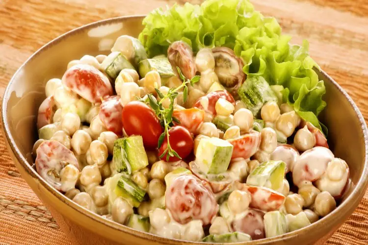 Salada de Grão de Bico e Abobrinha