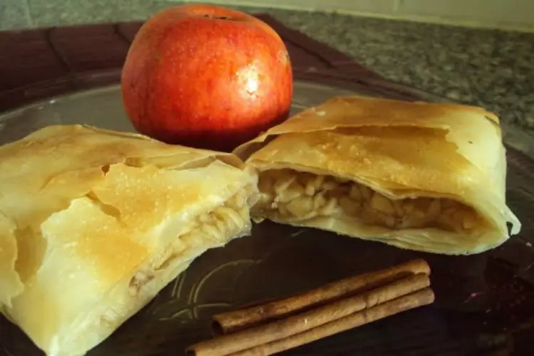 Receita de Strudel de Maçã Apfelstrudel