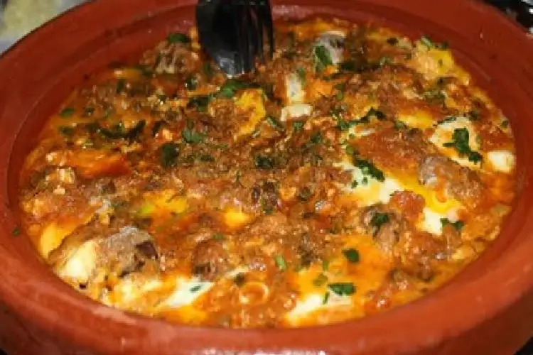 Receita de Tajine com Almondegas de Carneiro