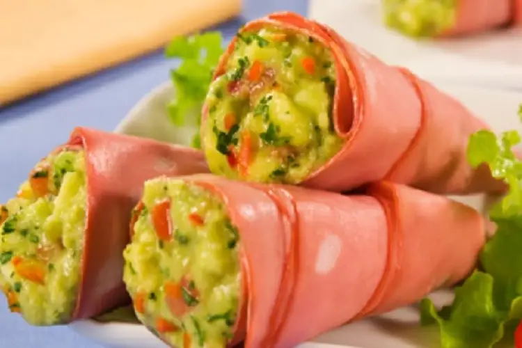 Temaki de Mortadela com Guacamole