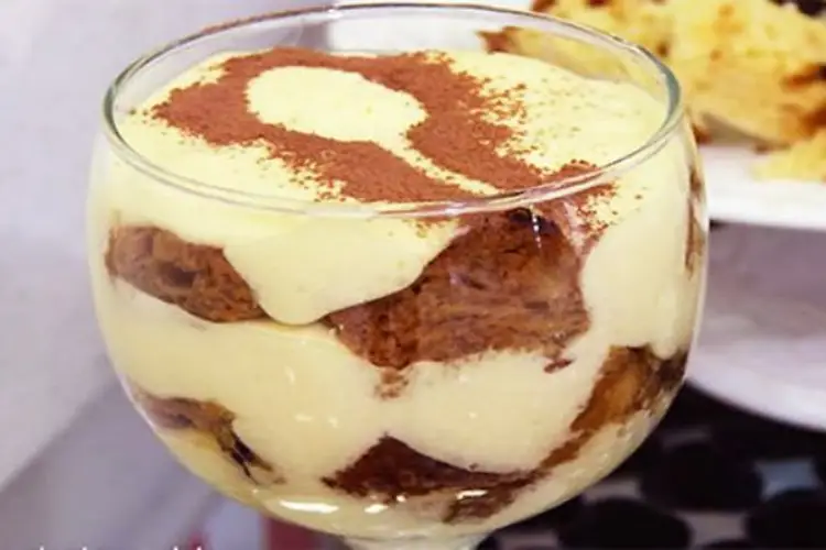 Receita de Tiramisu de Panetone