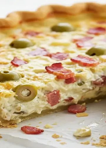 Torta de Bacon com Azeitonas