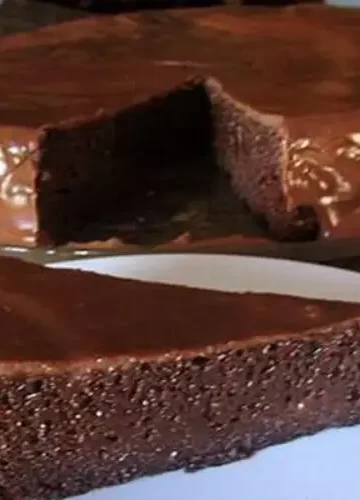 Receita de Torta de Chocolate sem Farinha