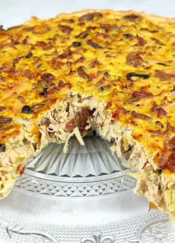 Torta de Frango com Bacon e Cogumelos