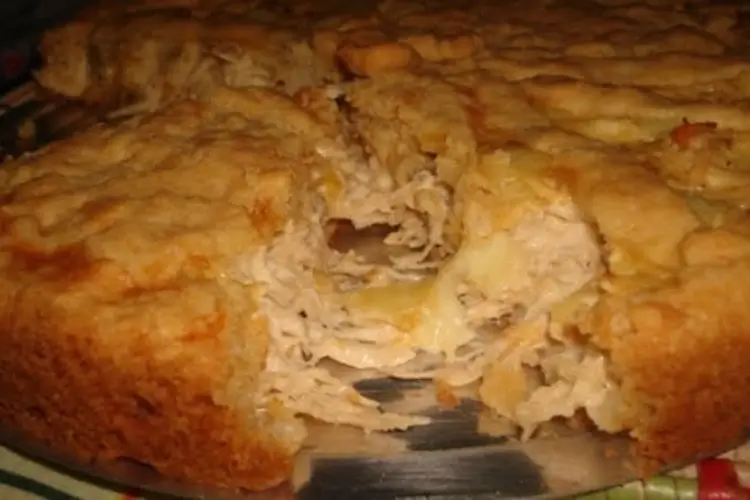 Torta de Frango e Requeijão