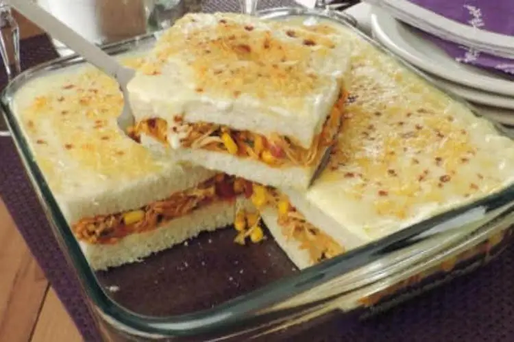 Receita de Torta gratinada com pão de forma