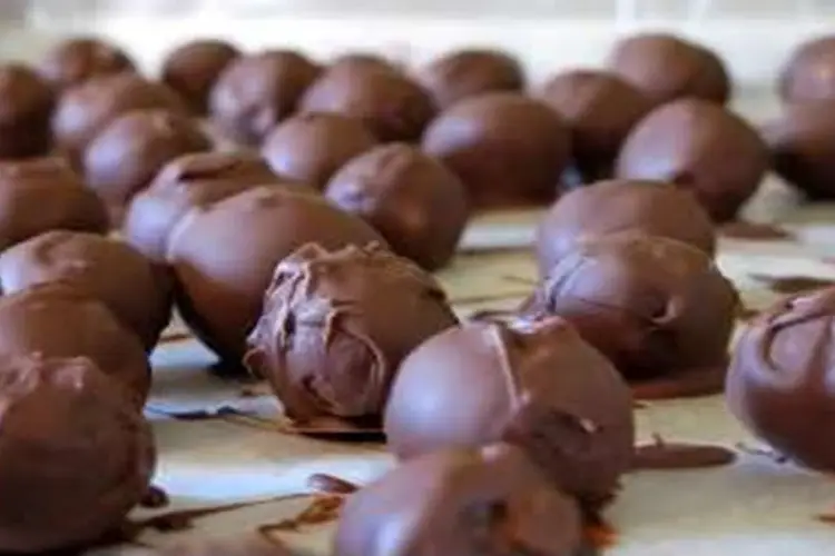 Receita de Trufas de chocolate no Microondas