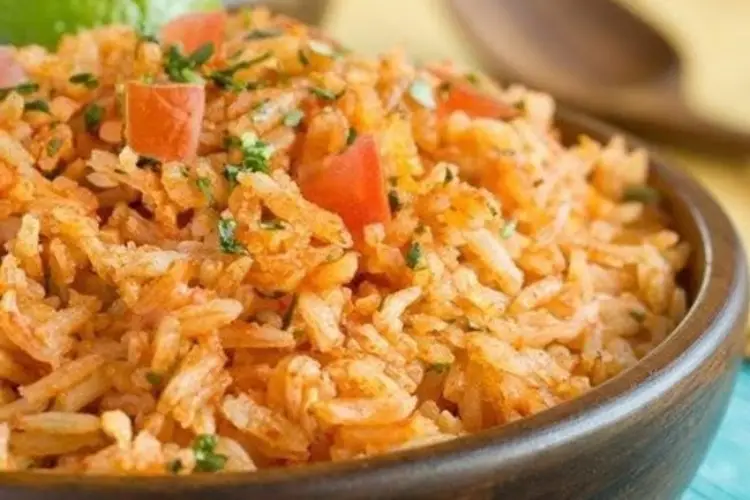 Receita de Arroz Vermelho Mexicano